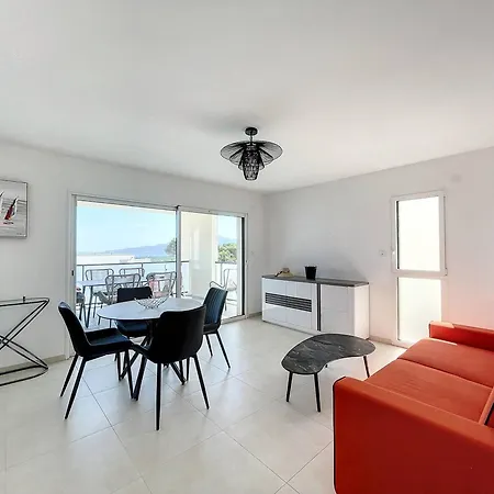 T2 Moderne Avec Piscine A Calvi - Fr-1-719-18 * Calvi (Corsica)