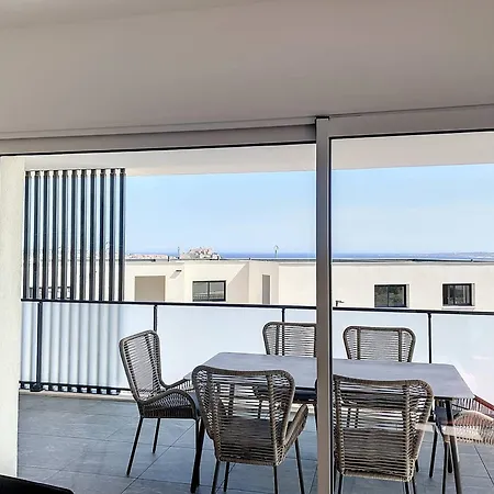 Appartement T2 Moderne Avec Piscine A Calvi - Fr-1-719-18 *